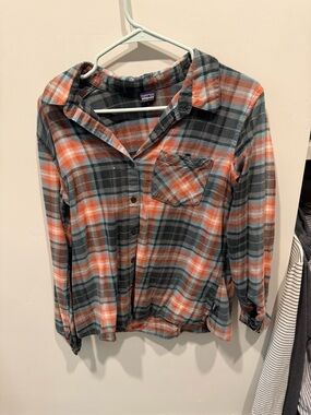 Patagonia Red & Teal Plaid Organic Cotton Shirt